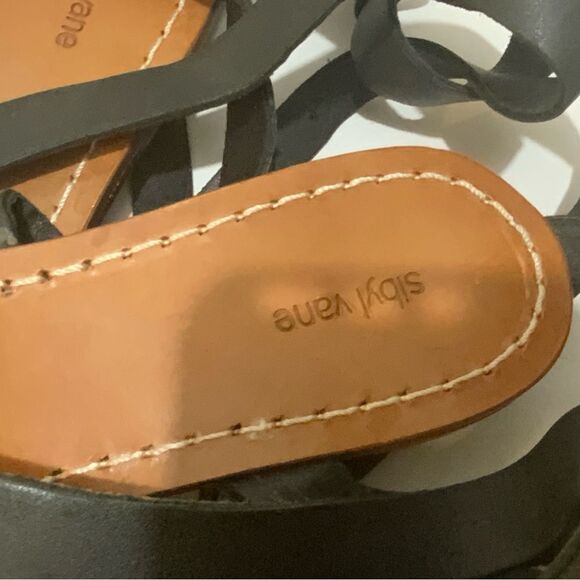 Sibyl Vane black flat  Leather Sandal w Ankle Ties 39 - Picture 9 of 9